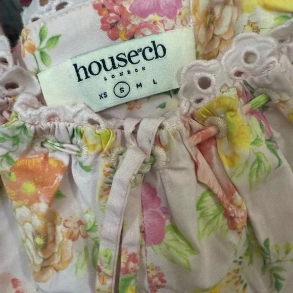 House of CB Arabella Floral Halter Neck Dress - Picture 8 of 9